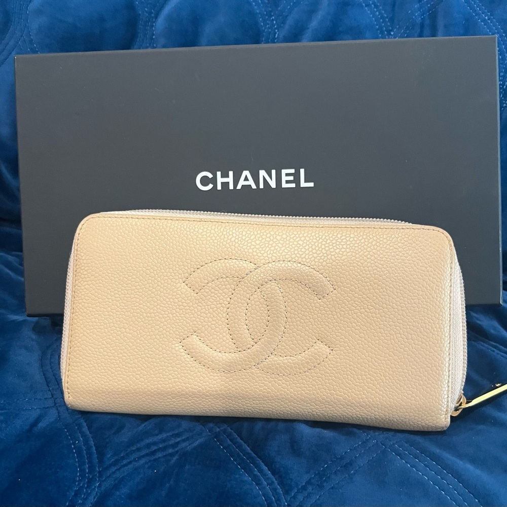 Chanel CC Zippy Wallet